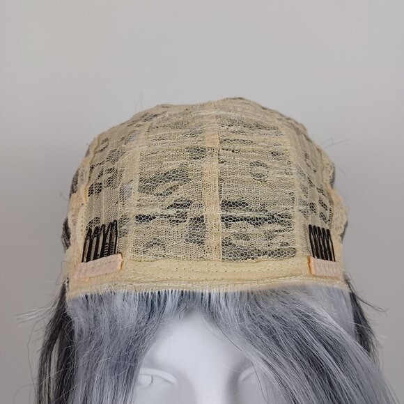 Grey Layered Medium Wig - Picture 11 of 12